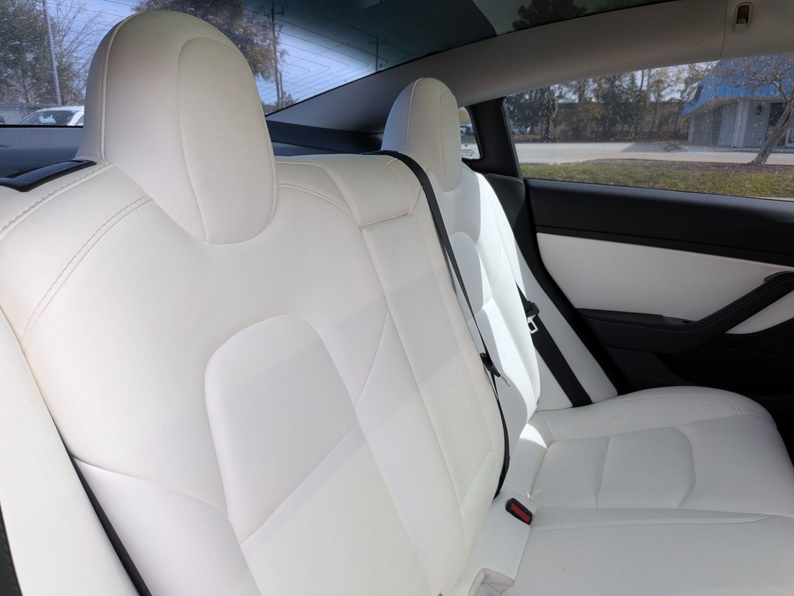 Used 2020 Tesla Model 3 Long Range image 32