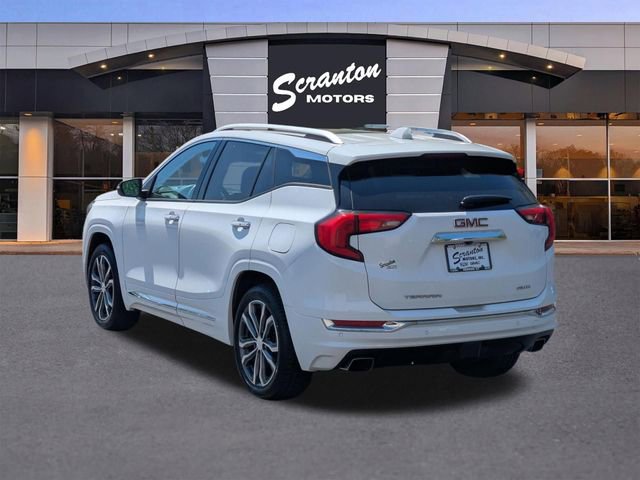 Used 2019 GMC Terrain Denali w/ Advanced Safety Package AWD/4WD image 3