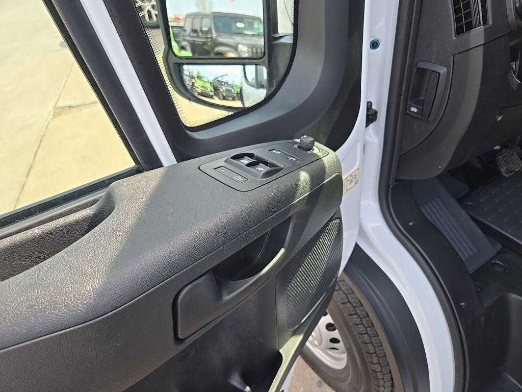 New 2026 RAM ProMaster 2500 w/ Convenience Group FWD image 27