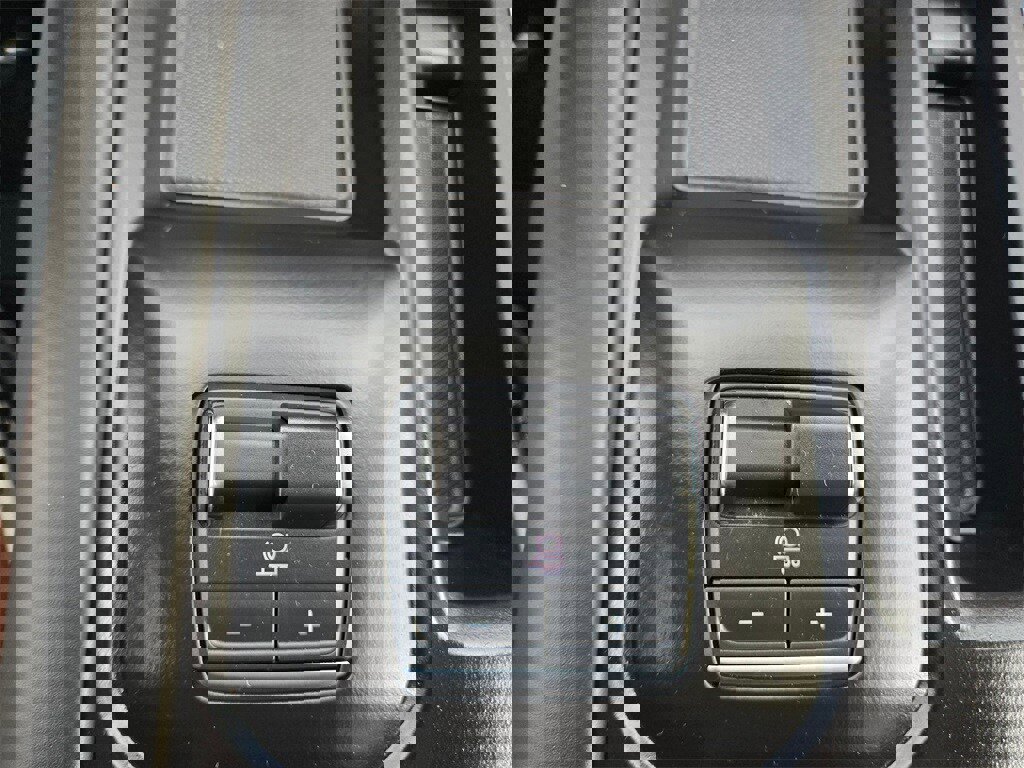 Used 2024 GMC Sierra 2500 Denali Ultimate w/ Max Trailering Package image 18