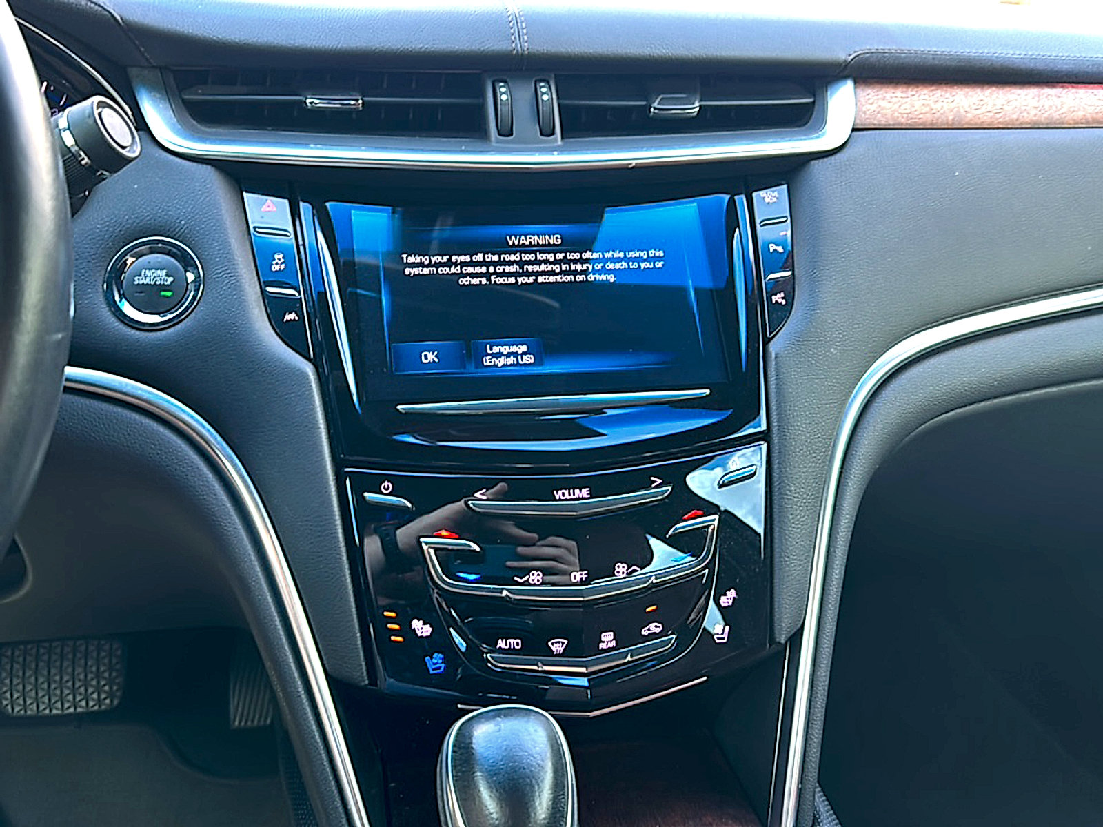 Used 2015 Cadillac XTS Luxury w/ Driver Awareness Package FWD image 32