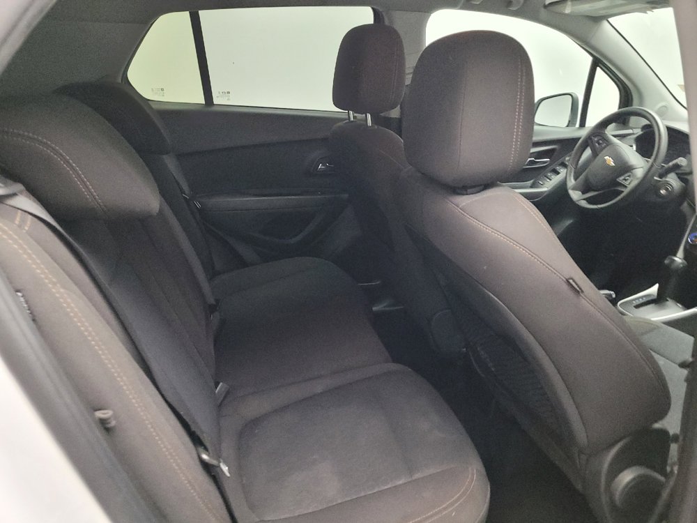 Used 2020 Chevrolet Trax LS w/ Tint and Cruise Package FWD image 19