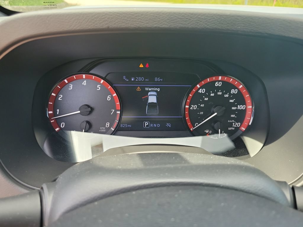 Used 2025 Nissan Frontier Pro-X RWD image 16