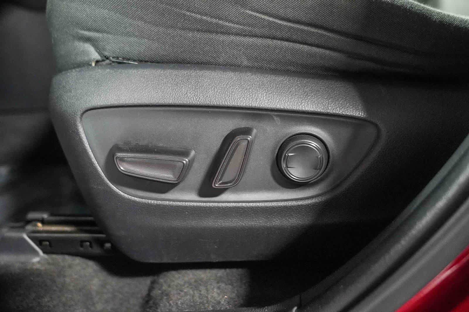 Certified 2023 Toyota RAV4 XLE w/ Convenience Package FWD image 22