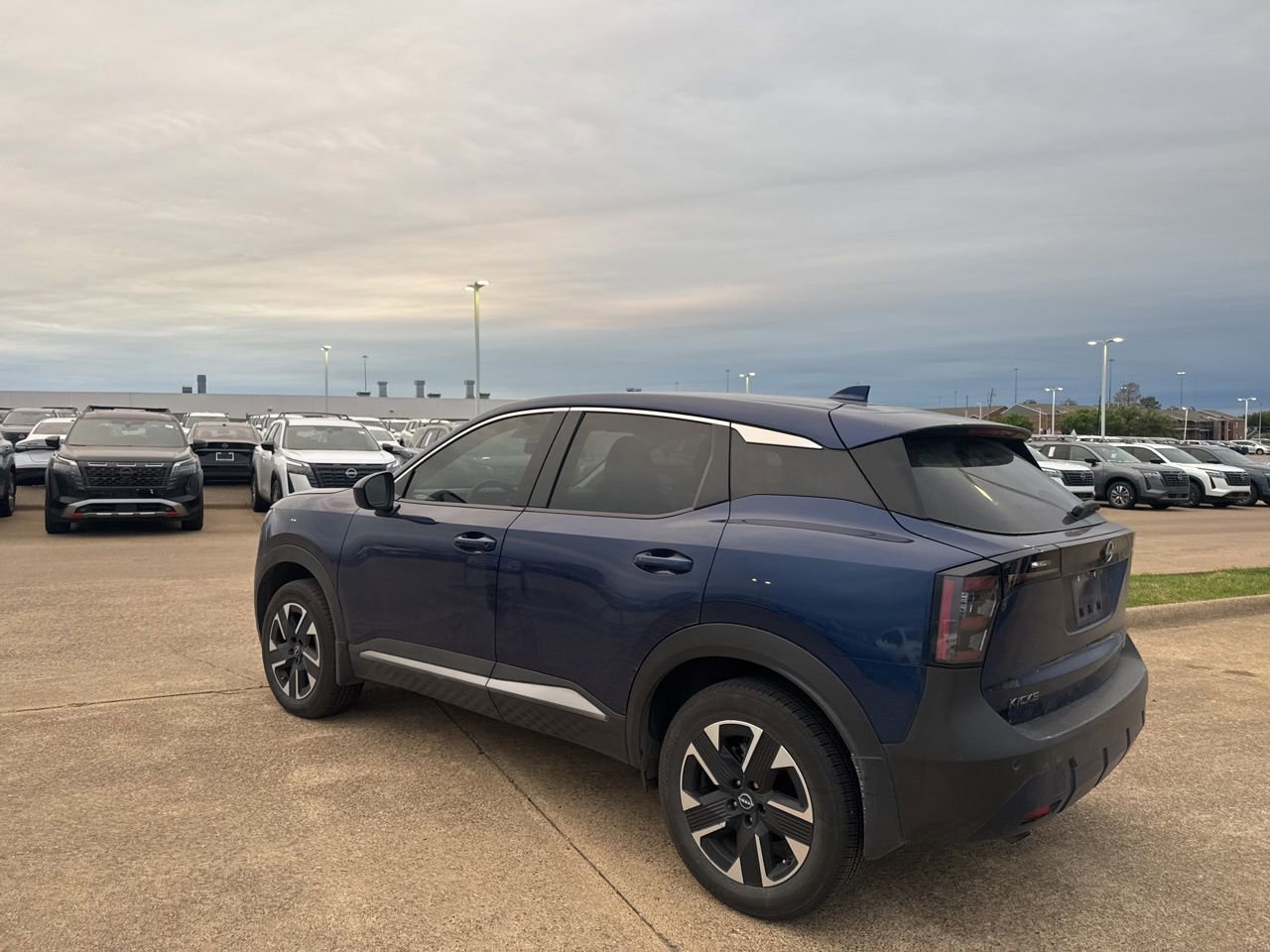 Certified 2025 Nissan Kicks SV image 11