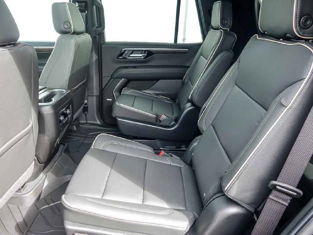 New 2027 Chevrolet Tahoe Premier w/ Sun And Tow Package AWD/4WD image 19