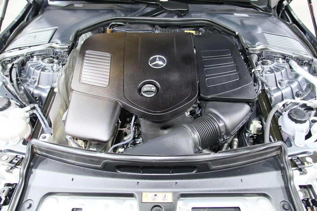 Certified 2023 Mercedes-Benz C 300 4MATIC Sedan image 32