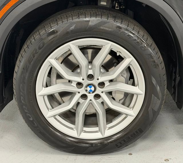 Used 2022 BMW X5 xDrive40i image 9