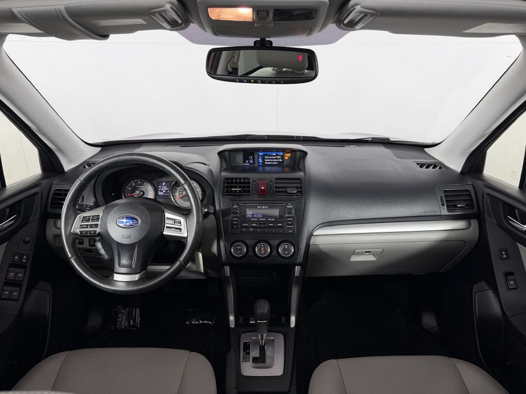Used 2014 Subaru Forester 2.5i Limited AWD/4WD image 16