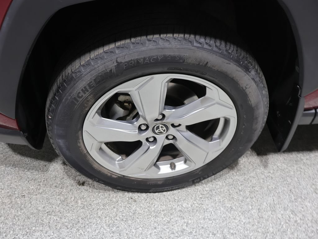 Certified 2021 Toyota RAV4 Limited AWD/4WD image 10