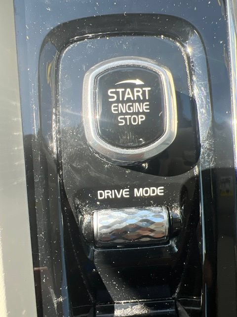 Used 2019 Volvo S60 T5 Momentum FWD image 17
