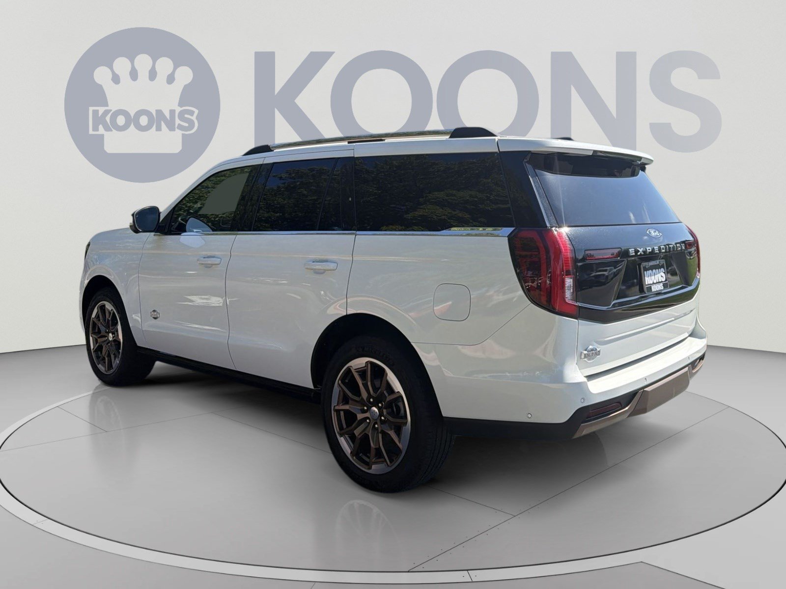Used 2025 Ford Expedition King Ranch AWD/4WD image 4