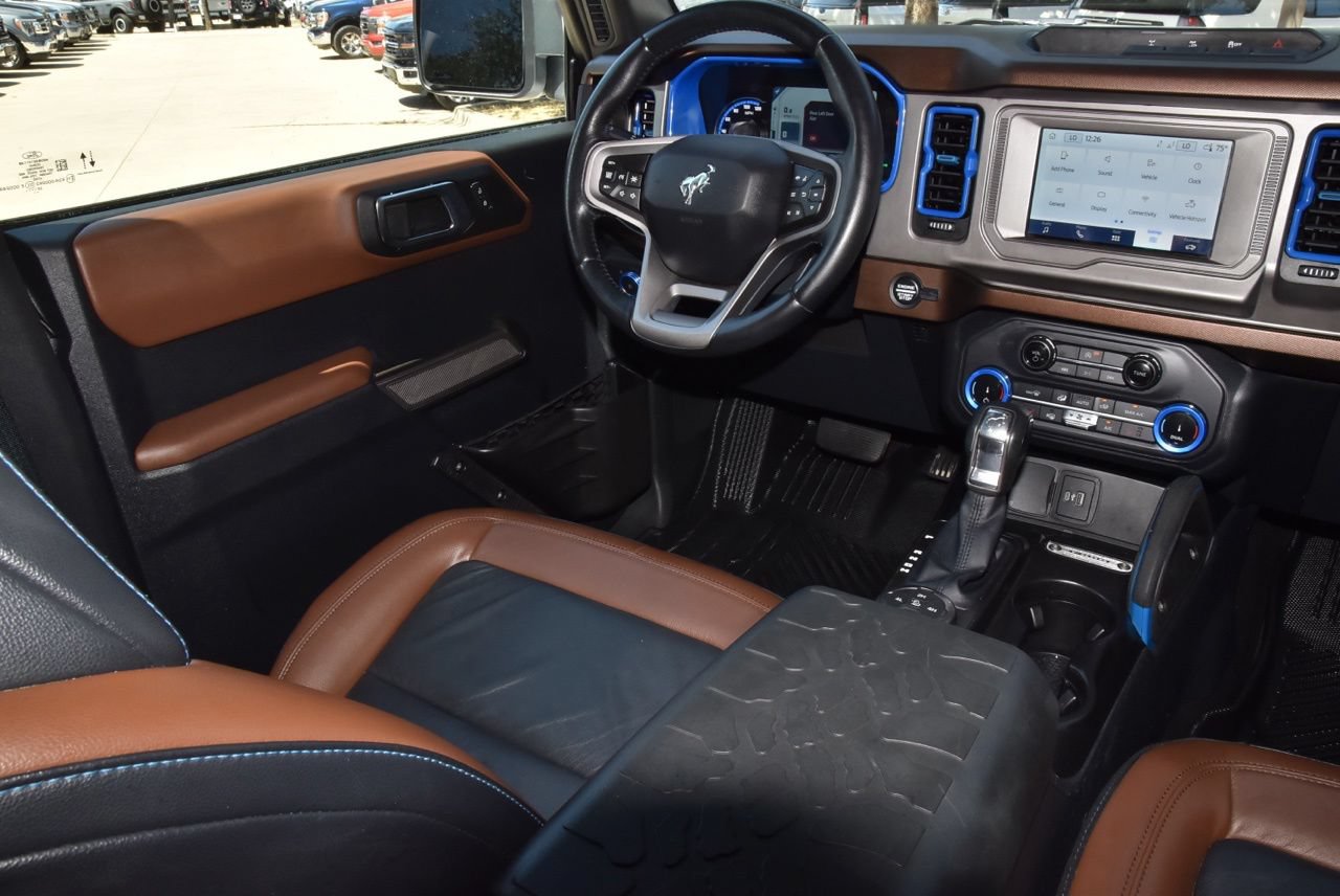 Used 2022 Ford Bronco Outer Banks AWD/4WD image 15