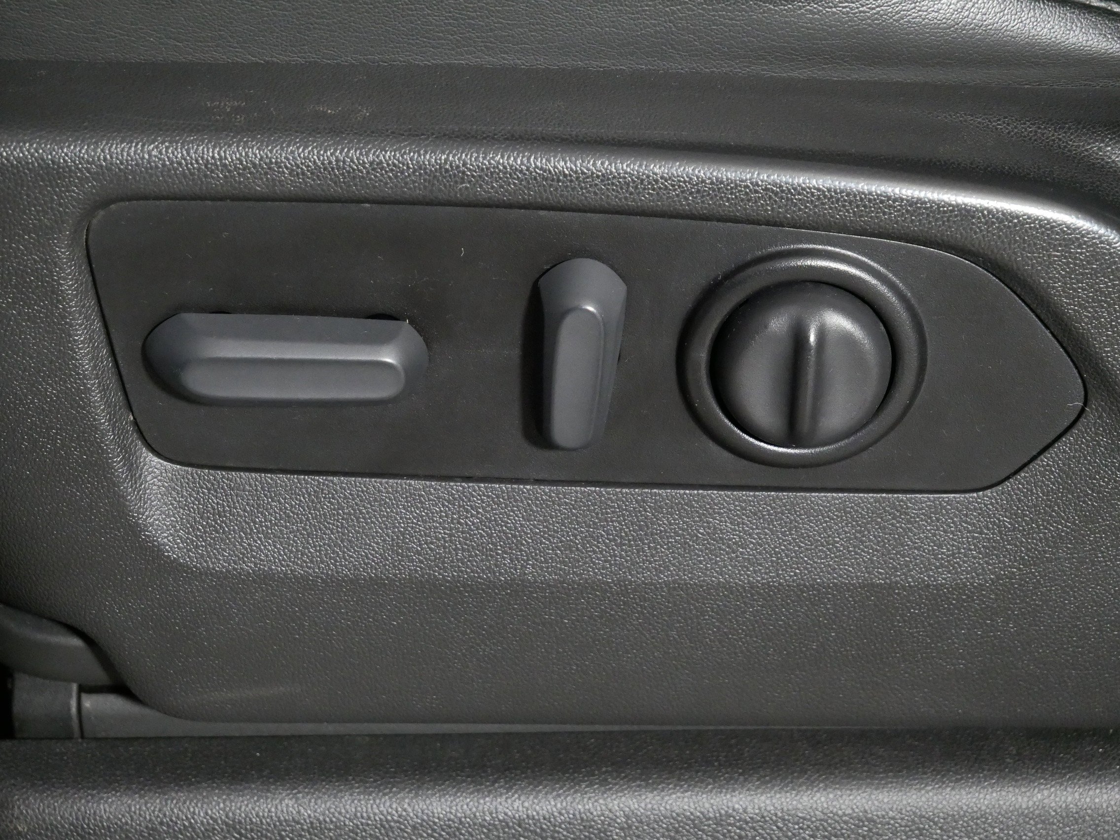 Used 2022 Chevrolet Silverado 3500 High Country w/ Z71 Off-Road Package image 20