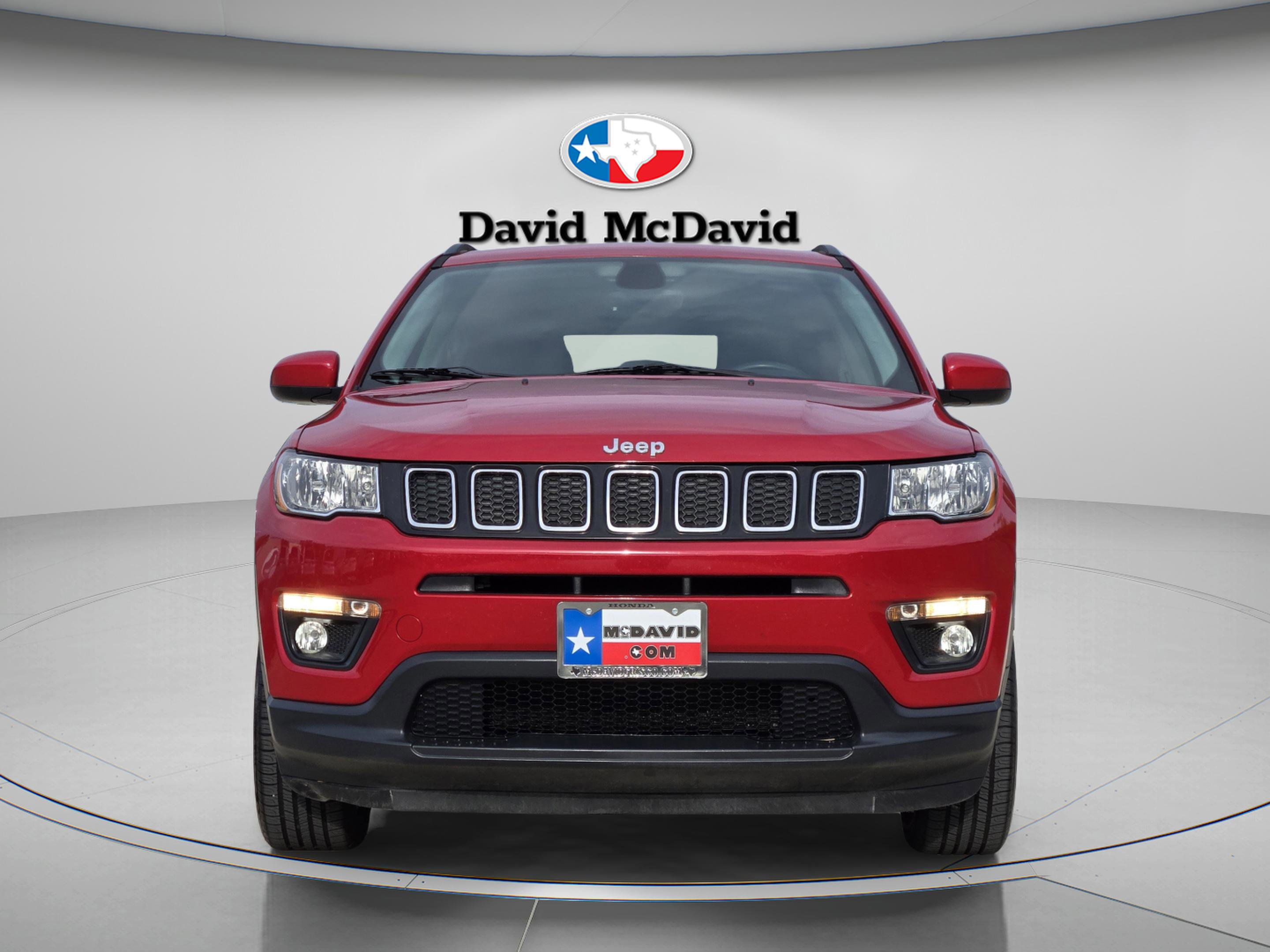 Used 2017 Jeep Compass Latitude w/ Popular Equipment Group FWD image 8