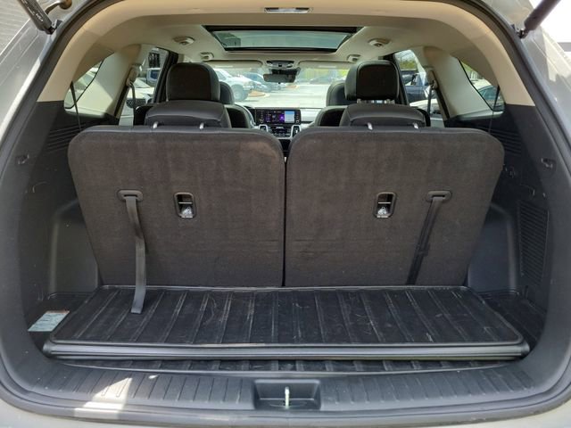 Certified 2022 Kia Sorento SX image 8