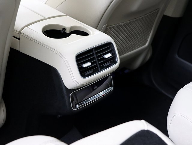 New 2026 Mercedes-Benz GLS 580 4MATIC image 15