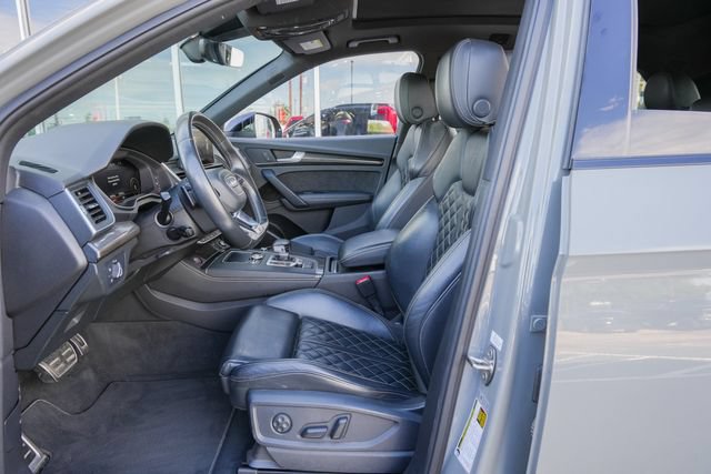 Used 2019 Audi SQ5 Premium Plus w/ Premium Plus Package AWD/4WD image 19