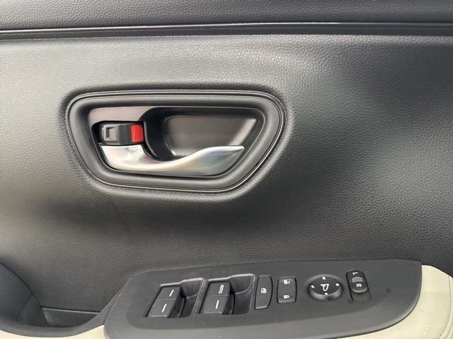 Certified 2023 Honda HR-V LX image 35