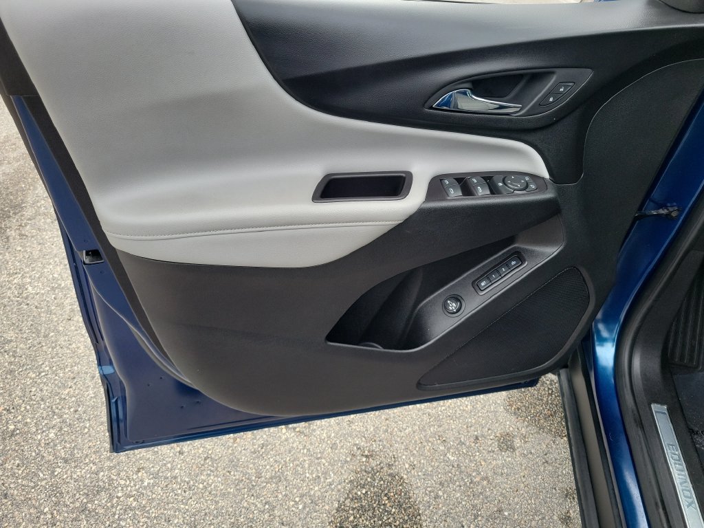 Used 2020 Chevrolet Equinox Premier AWD/4WD image 19