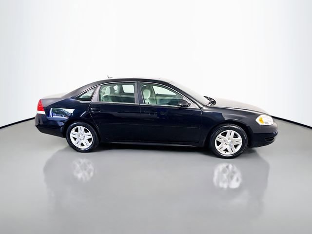 Used 2015 Chevrolet Impala LT w/ LT Sunroof Package FWD image 5