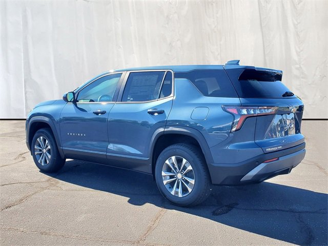 New 2026 Chevrolet Equinox LT w/ Convenience Package II image 3
