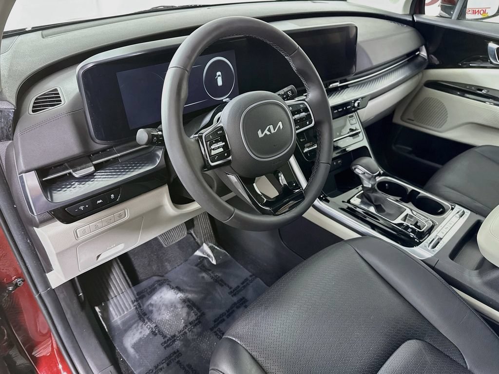 Used 2024 Kia Carnival SX Prestige FWD image 20