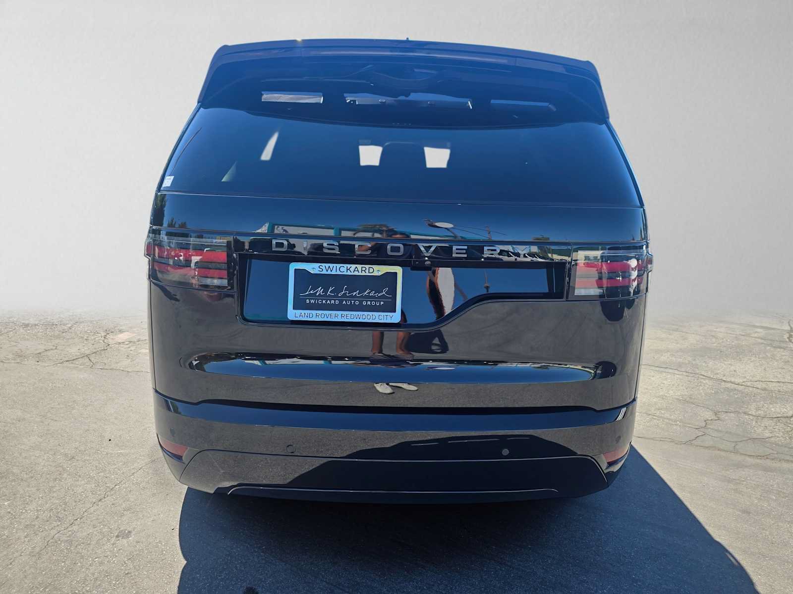 New 2026 Land Rover Discovery Dynamic SE AWD/4WD image 4
