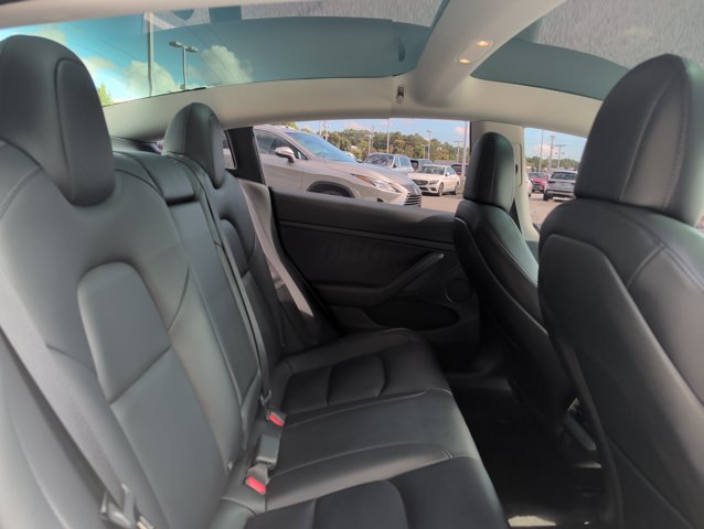 Used 2021 Tesla Model 3 Standard Range Plus RWD image 23
