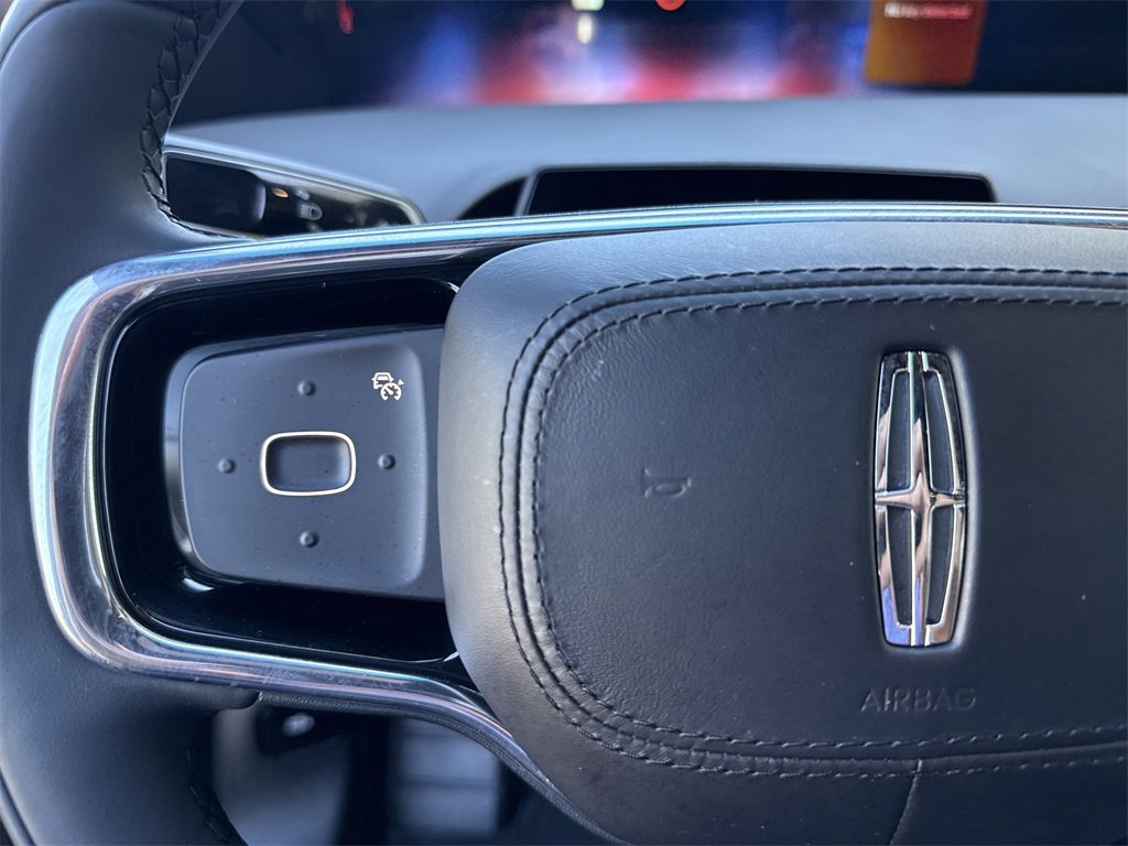 Used 2024 Lincoln Nautilus Reserve w/ Jet Appearance Package (87T) image 24