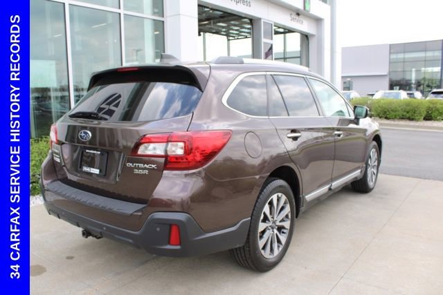 Used 2019 Subaru Outback 3.6R Touring image 6