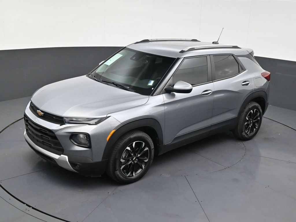 Used 2023 Chevrolet TrailBlazer LT FWD image 9