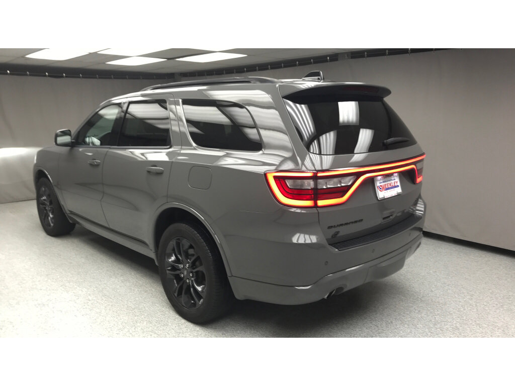 Used 2024 Dodge Durango GT image 2