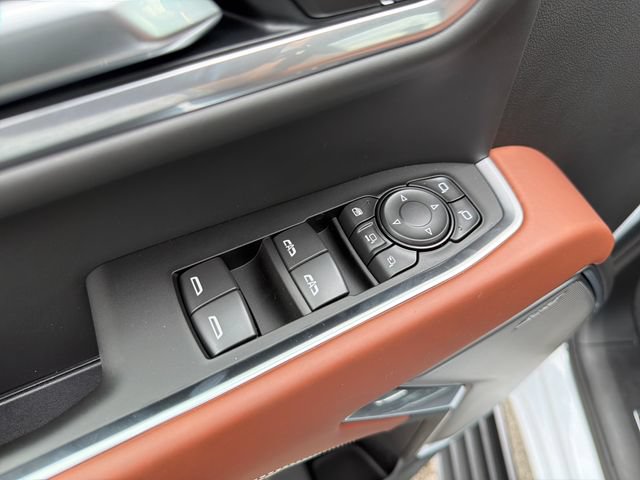 New 2026 GMC Sierra 2500 Denali Ultimate AWD/4WD image 17