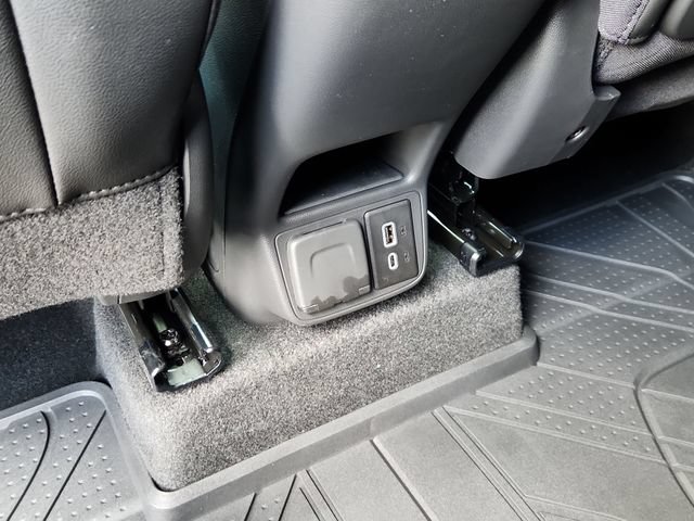New 2026 Chevrolet TrailBlazer RS w/ Convenience Package FWD image 16