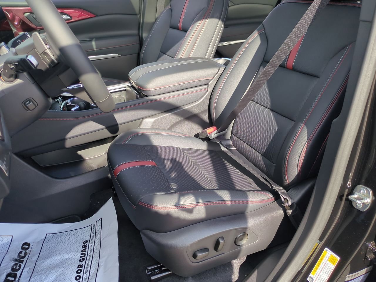 New 2026 Chevrolet Traverse RS AWD/4WD image 20