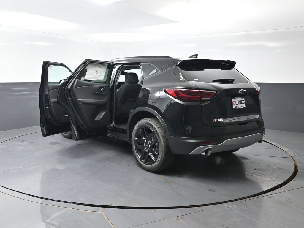 New 2026 Chevrolet Blazer LT w/ Convenience Package AWD/4WD image 53