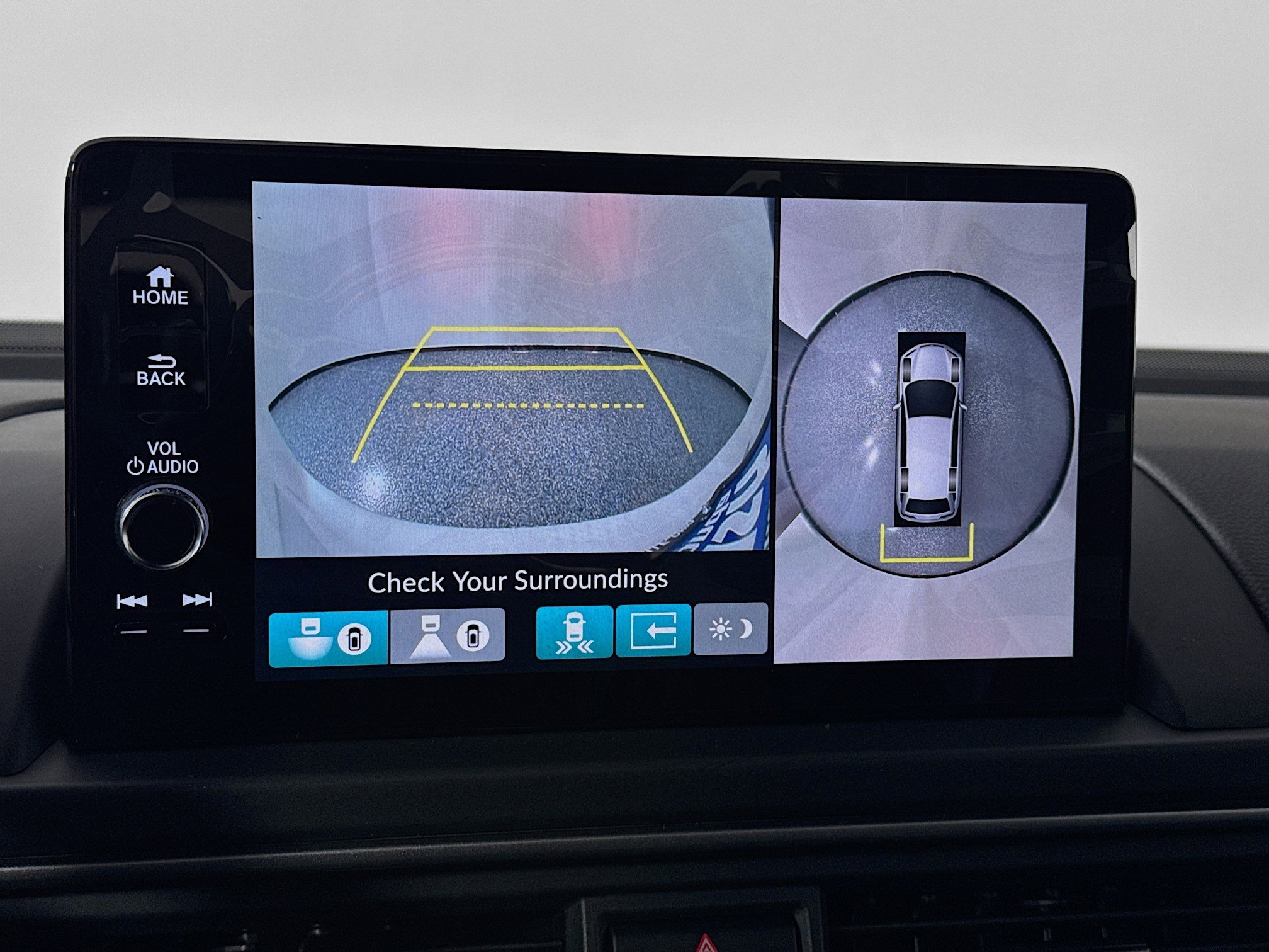 New 2025 Honda Pilot Black Edition image 14