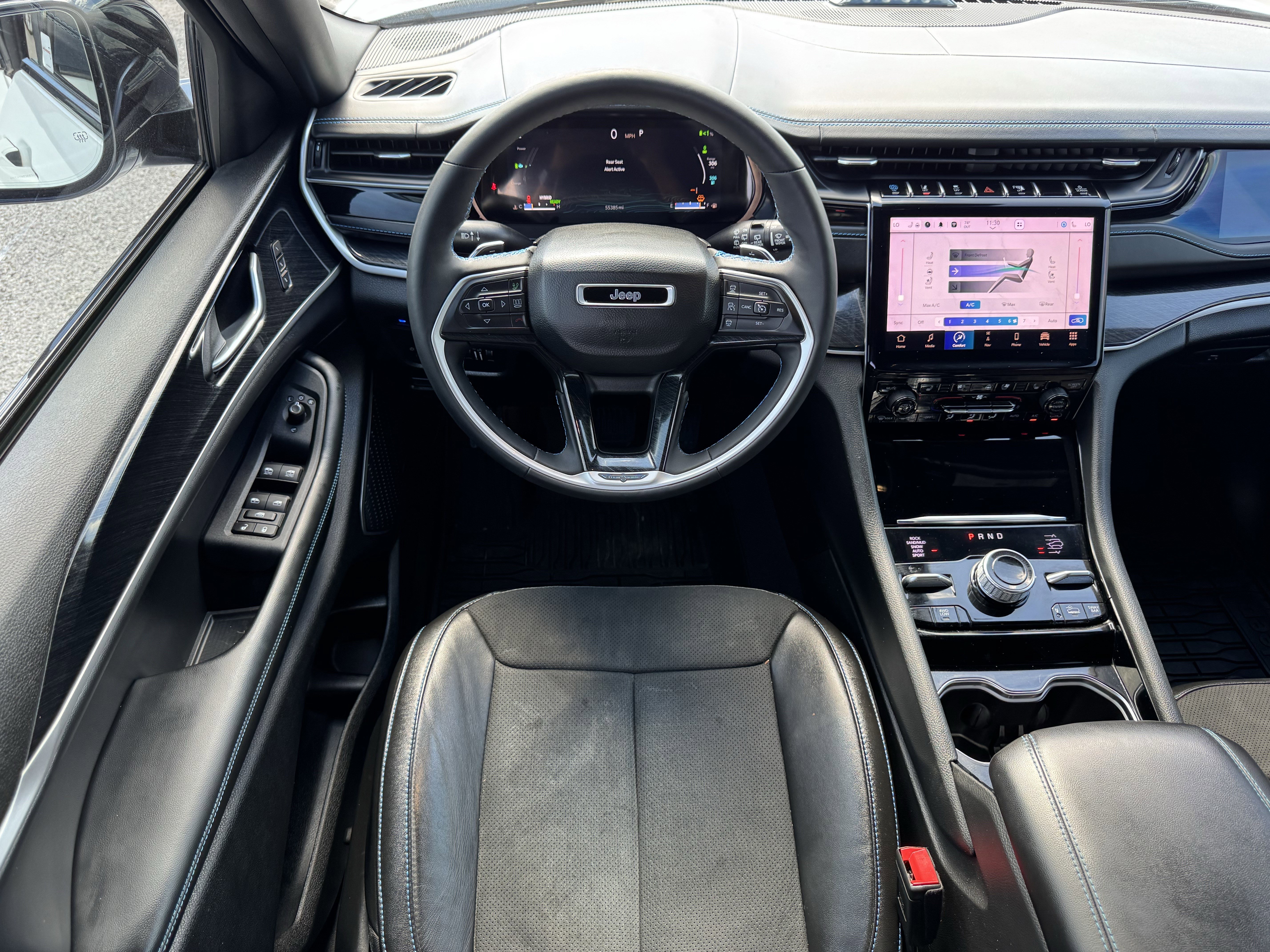 Used 2022 Jeep Grand Cherokee Trailhawk image 14