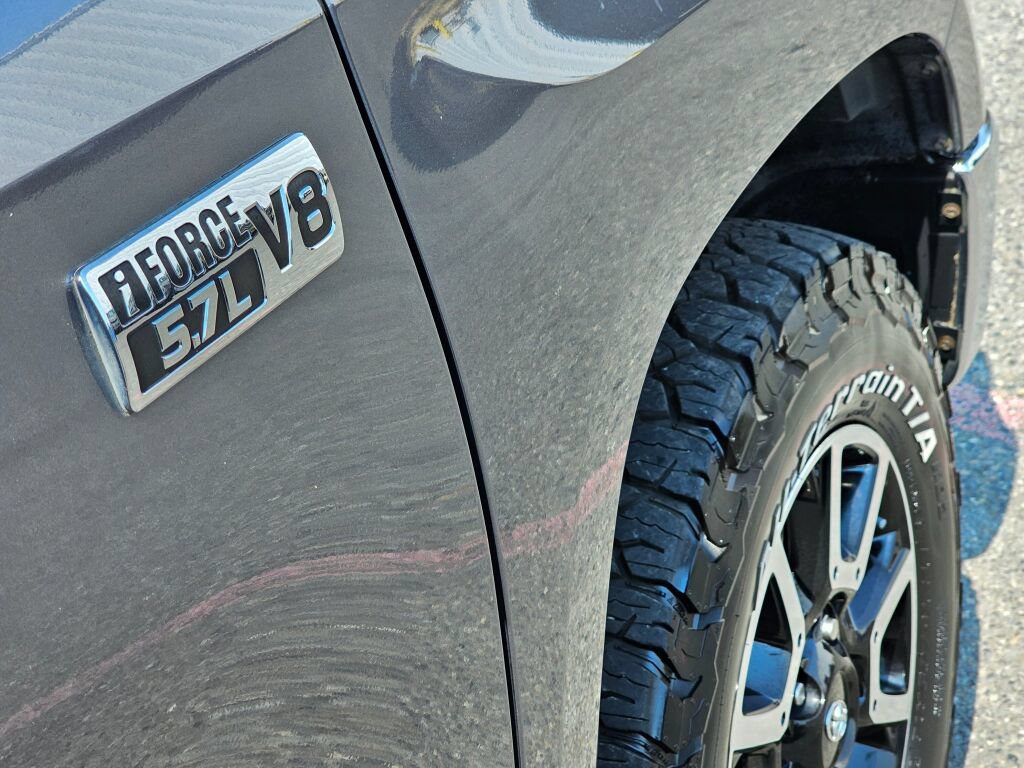 Used 2019 Toyota Tundra Limited w/ Limited Premium Package AWD/4WD image 10