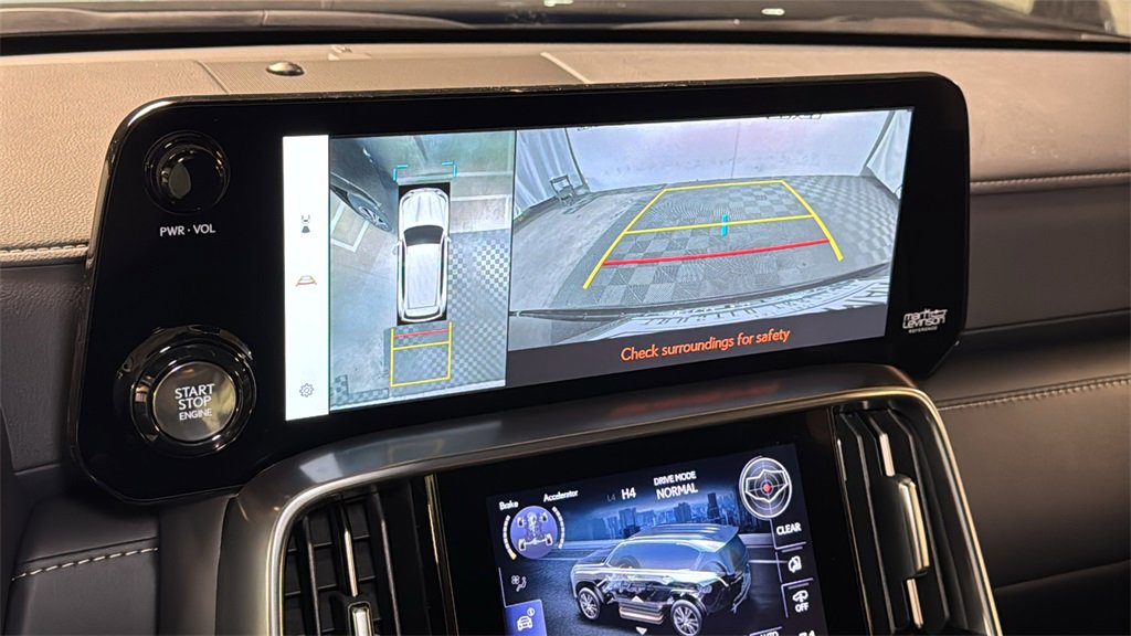 New 2025 Lexus LX 600 4WD w/ Luxury Package image 30