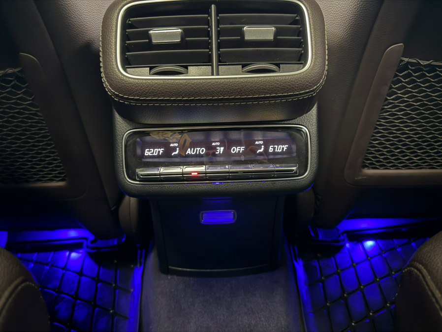 Used 2022 Mercedes-Benz GLS 450 4MATIC w/ AMG Line Exterior image 72