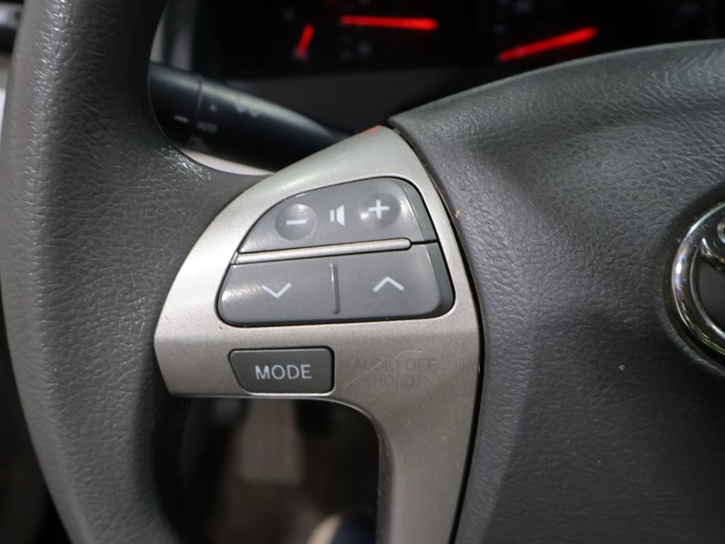 Used 2009 Toyota Camry FWD image 26