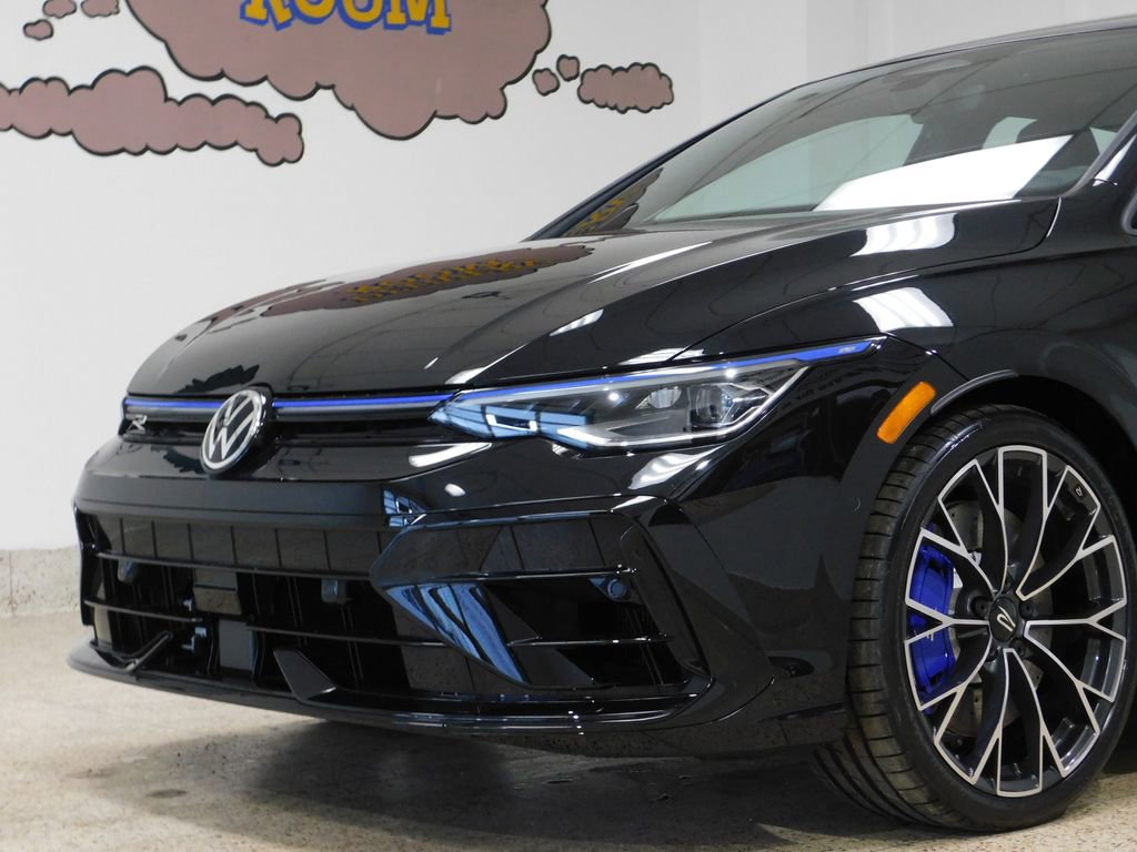 Used 2026 Volkswagen Golf image 20