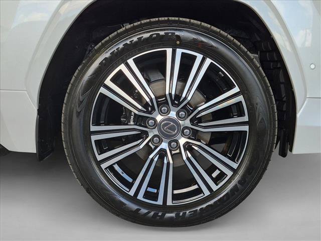 New 2026 Lexus LX 700h Luxury w/ Appearance Package AWD/4WD image 9