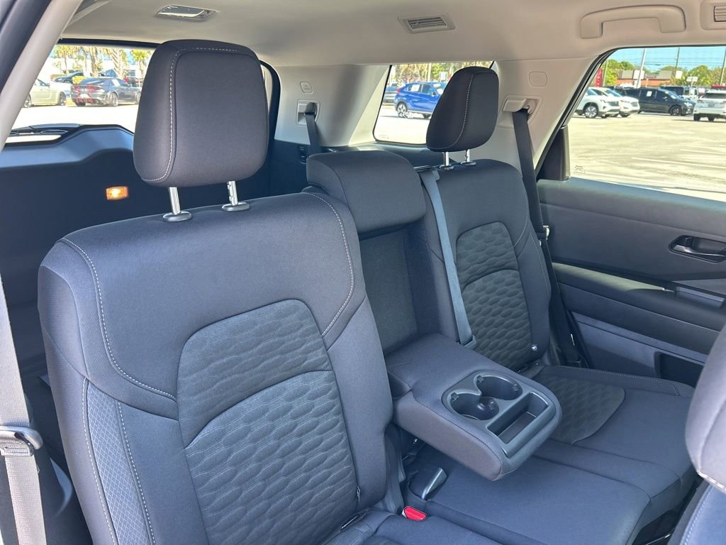 New 2026 Nissan Pathfinder SV image 48