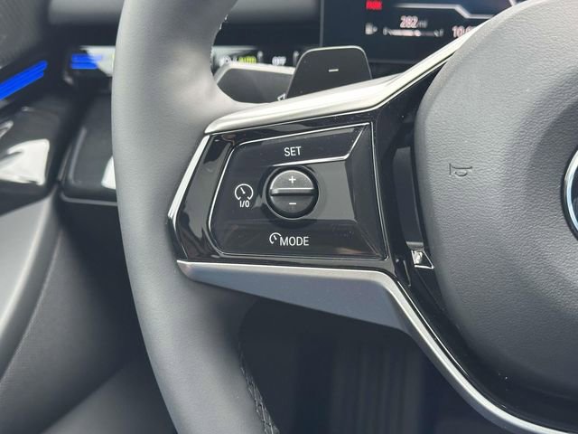 Used 2026 BMW 530i xDrive w/ Premium Package image 30