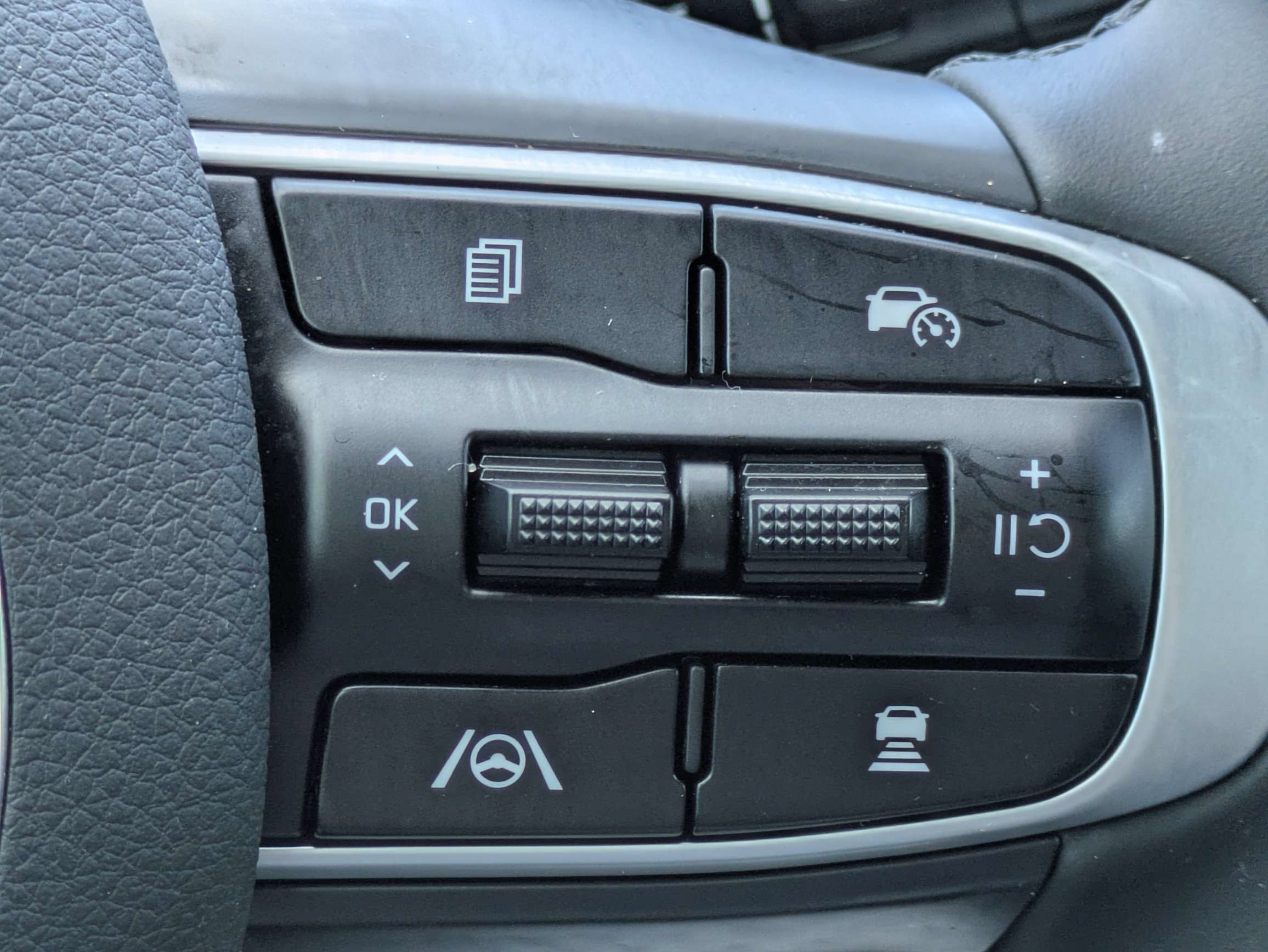 Certified 2025 Kia K5 EX FWD image 31