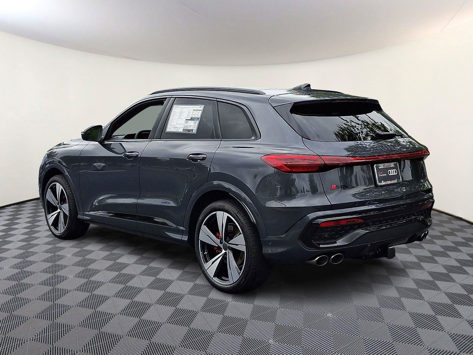 Used 2026 Audi SQ5 Premium Plus AWD/4WD image 4