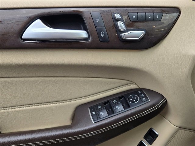 Used 2018 Mercedes-Benz GLS 450 4MATIC image 26